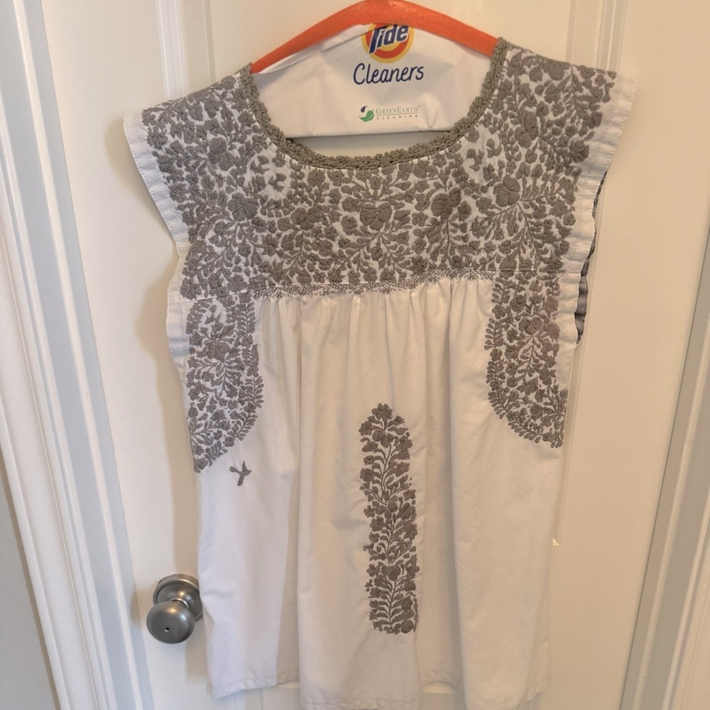 Mi Golondrina Flores blouse